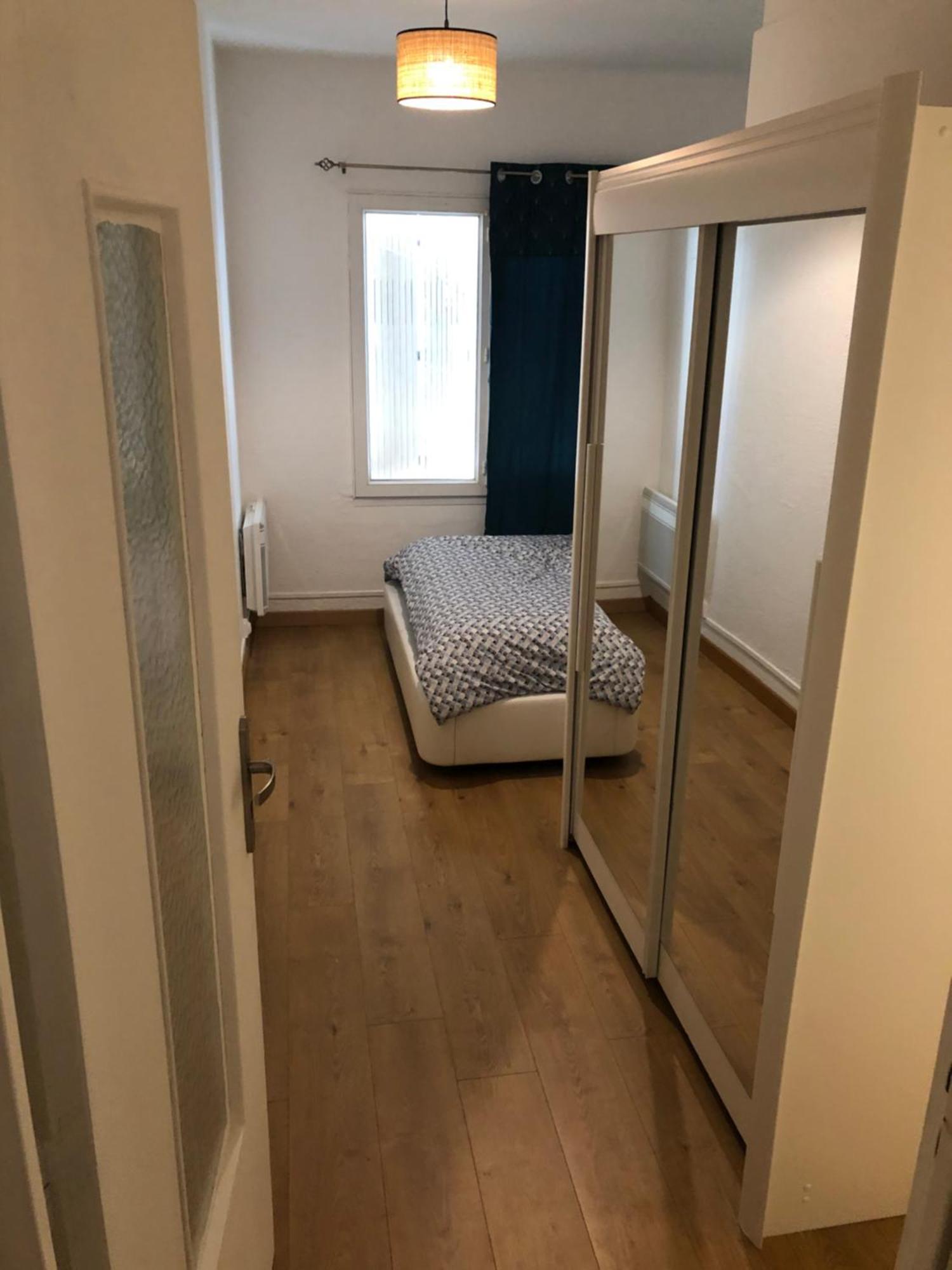 Apparemment T2 Climatise Centre Ville Parking Privee Montpellier Ngoại thất bức ảnh